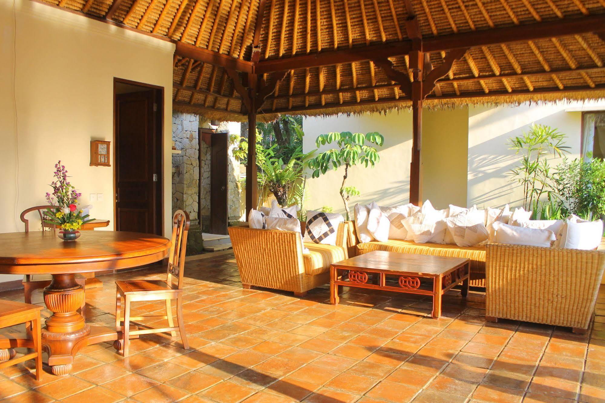 Gayatri Ubud Exterior foto